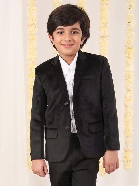 VASTRAMAY Boys Black Solid Full Sleeves Blazer-picture-15