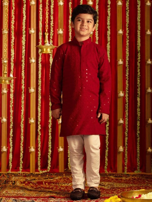 VASTRAMAY Boys Maroon & White Embroidery Full Sleeves Kurta Sets