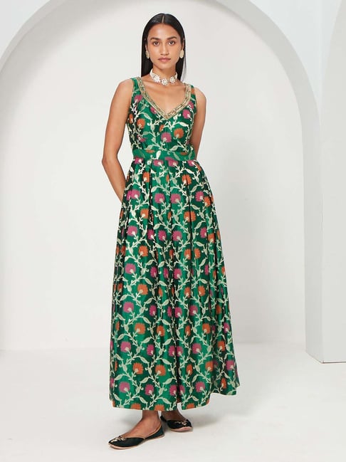 green emerald velvet dress The Catiana Dress main image 0