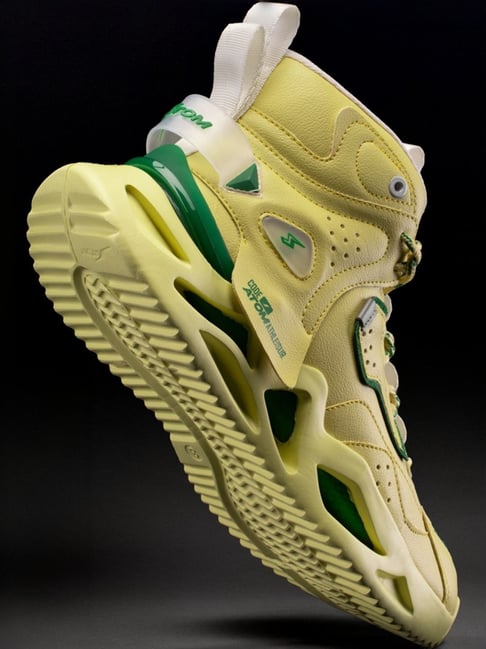 Atom Men's Chroma Kick Yellow Running Shoes