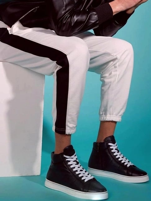 Saint G Men's Artemas Black Ankle High Sneakers-picture-37