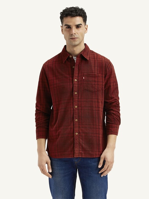 Buy Levi's Maroon Cotton Regular Fit Checks Shirt for Mens Online