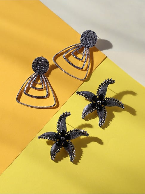 Sohi pack of women's textured triangle starfish drop earrings