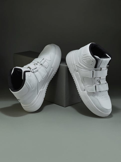 Campus Men's White Ankle High Sneakers