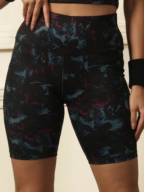 Soie Jet Black Printed Sports Shorts