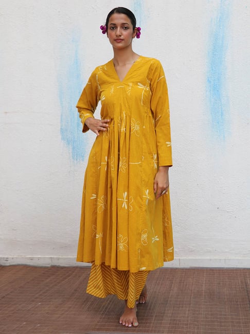 Chidiyaa Flower Girl Dahliya Blockprinted Cotton Kurta Set