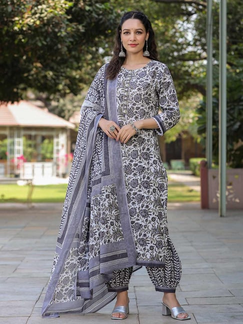 Rain and Rainbow Grey Cotton Embroidered Kurta & Salwar Set With Dupatta