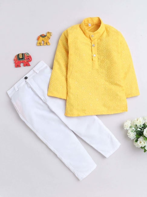 Fourfolds Boys Yellow Cotton Embroidery Full Sleeves Kurta Set-picture-13
