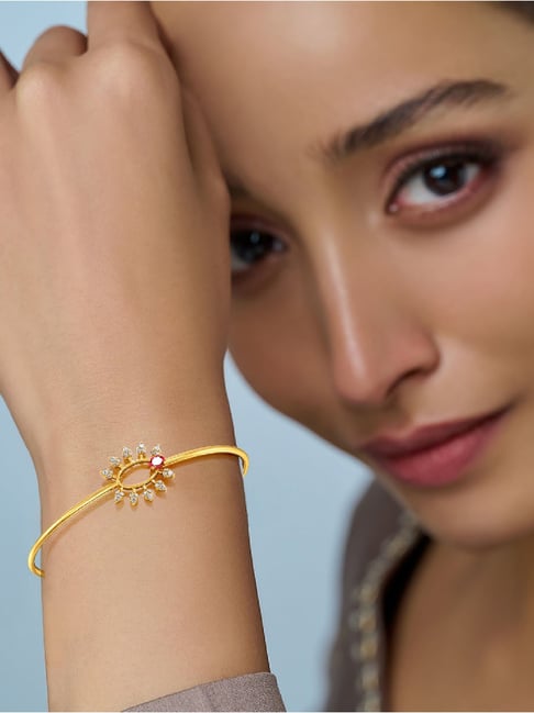 Buy Joyalukkas Anthesis Bracelet For Women Online At Best Price