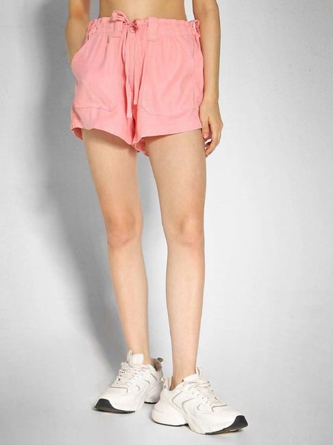 American Eagle Outfitters Peach Mid Rise Shorts