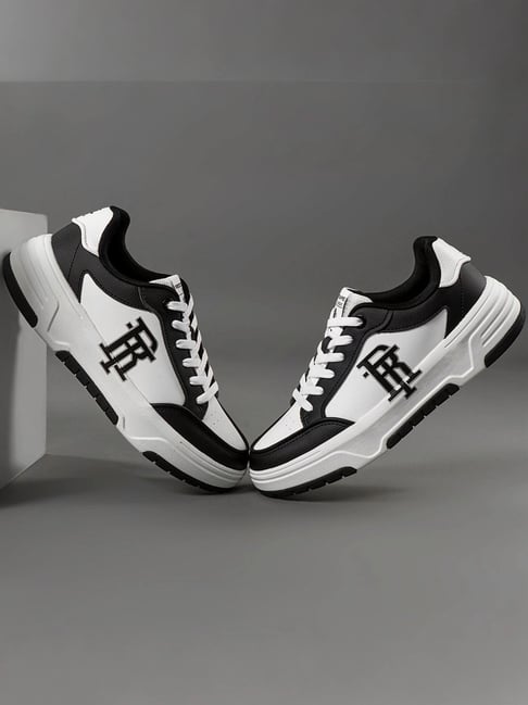 Red Tape Men's Black & White Casual Sneakers