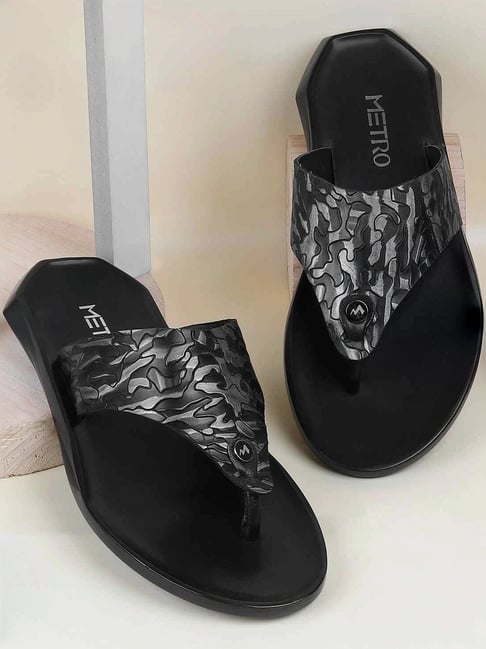 Metro Men's Black Thong Sandals-picture-32