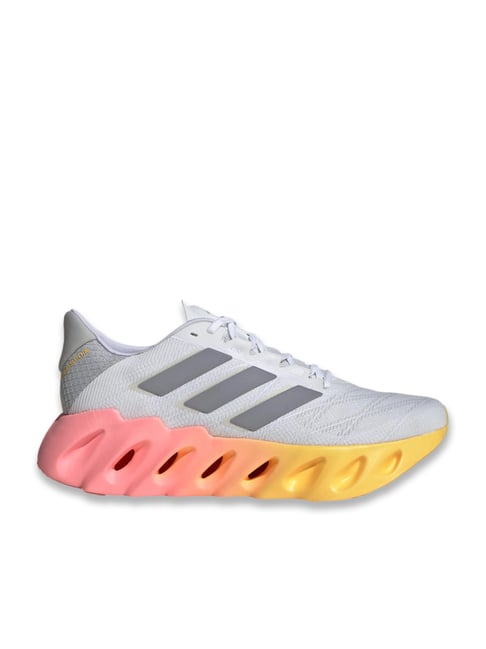 Adidas Men's SWITCH FWD White Running Shoes