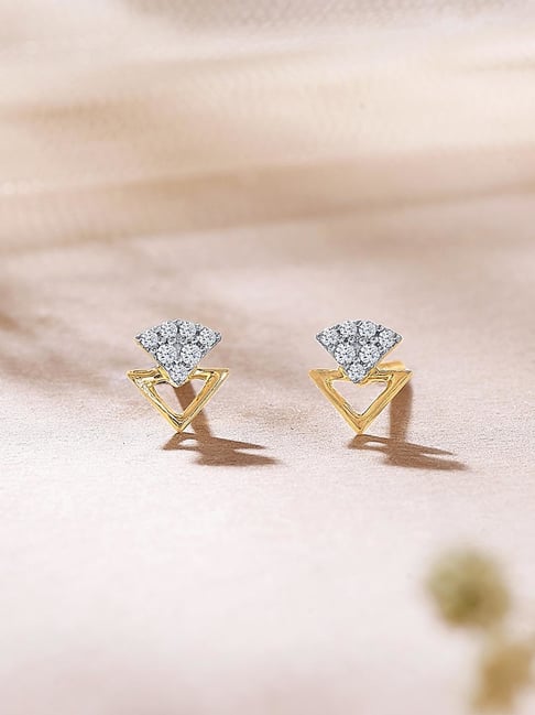 Jewellers Sleek Yellow Gold Diamond Stud Earring For Women