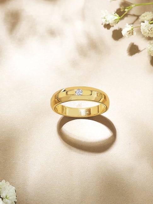 P.N.Gadgil Jewellers Solo Charm Yellow Gold & Diamond Ring For Women