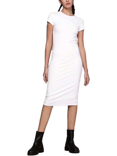 calvin klein white cotton dress Calvin Klein Women's Sleeveless Pleated Midi Dress - Cream