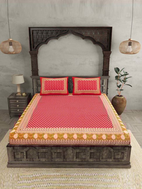 JaipurFabric Red 100% Pure Cotton 120 TC Double Bedsheet with 2 Pillow Covers-picture-32