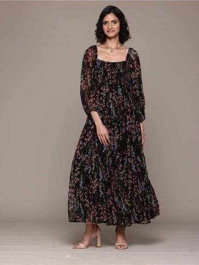 label ritu kumar maxi dress Waist Coat Ritu Kumar Maxi Dress Label Ritu Kumar Off White Ecru Printed Sleeveless Long Dress
