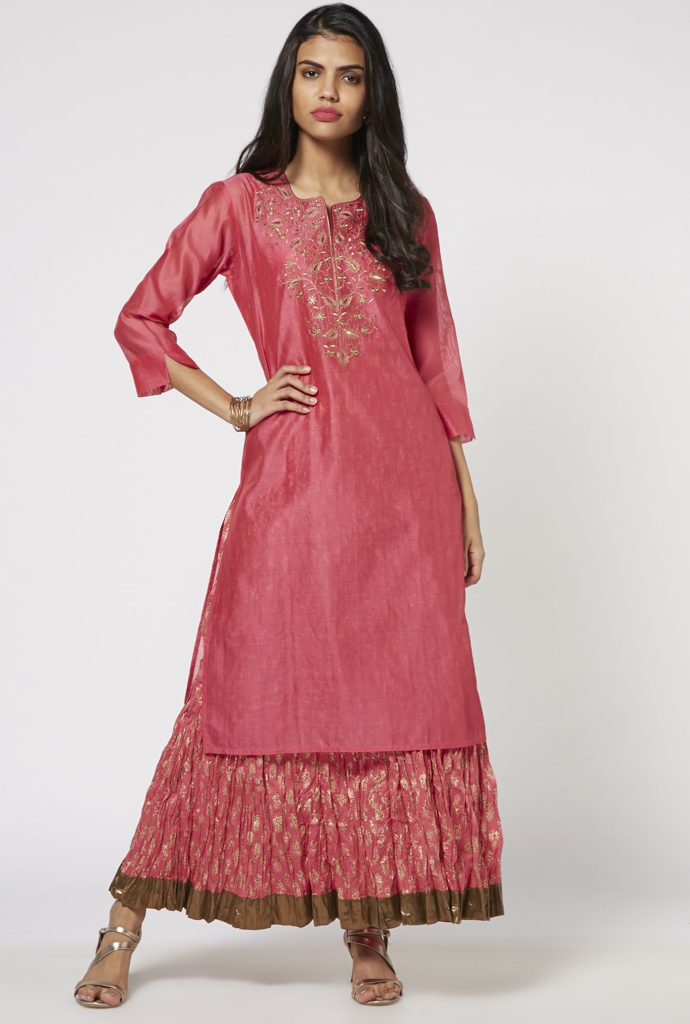Ethnic pink galleries — pic 9