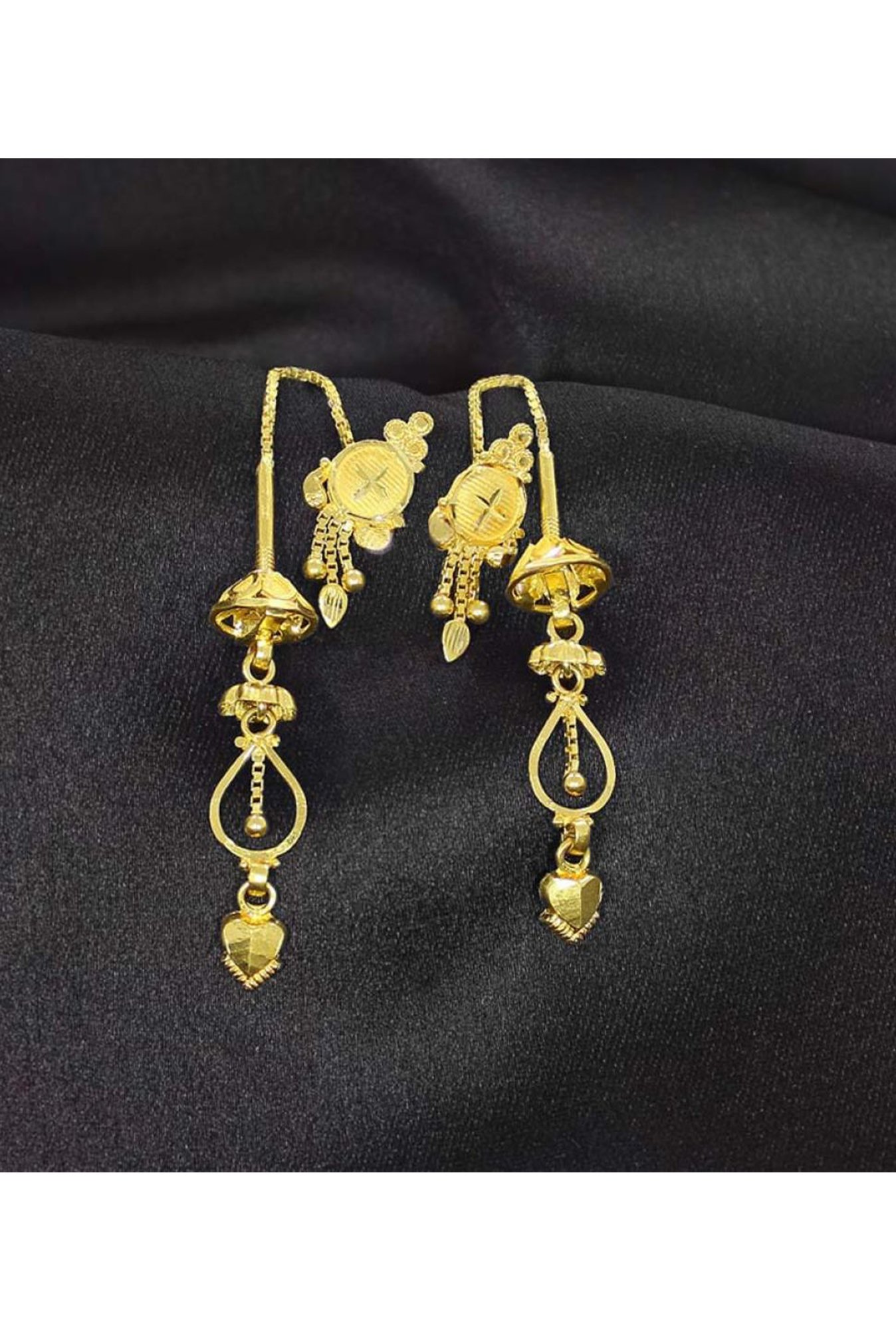 Buy Candere By Kalyan Jewellers 22k Gold Earrings Online At Best Price Tata Cliq,Small Patio Design Ideas On A Budget