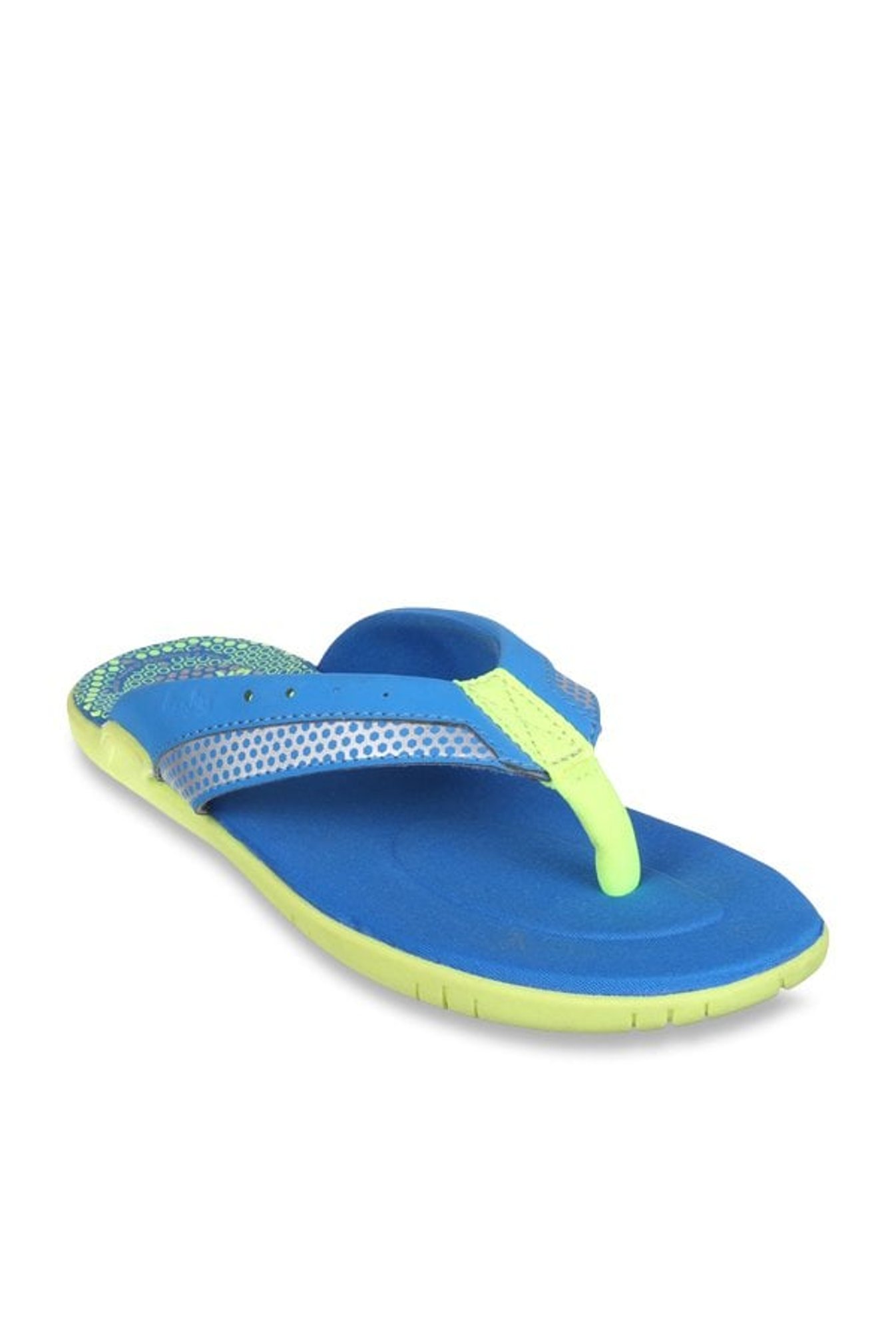 clarks boys flip flops