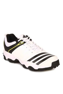 adidas 22 yards cricket shoes