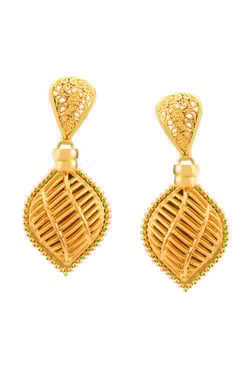 Tanishq Earrings Upto 10 Off Online Tata Cliq Tanishq 22k Gold Earrings