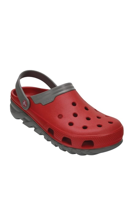 crocs dual comfort clogs