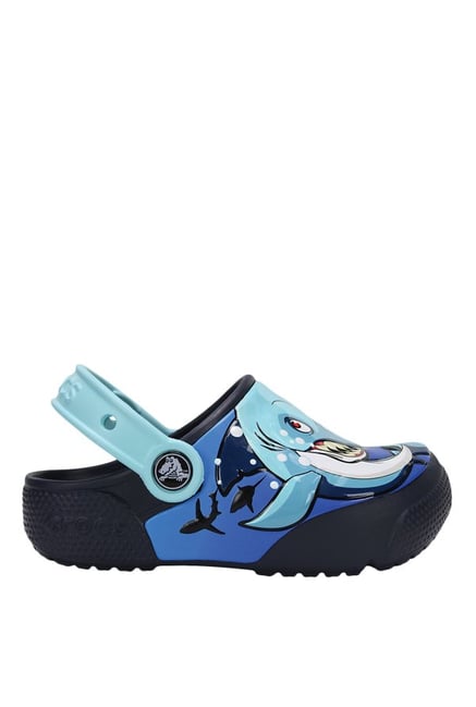 pool blue crocs