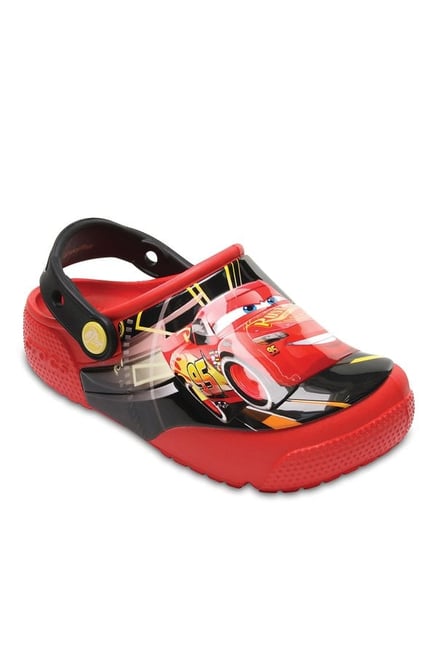 Lightning mcqueen best sale crocs kids