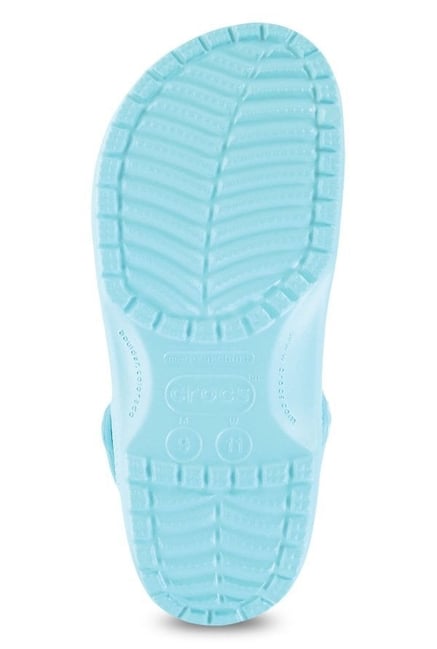 tan crocs with blue strap