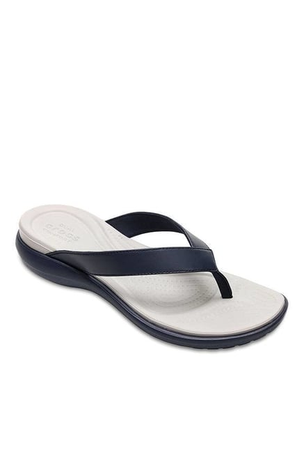 Crocs capri best sale flip flops uk