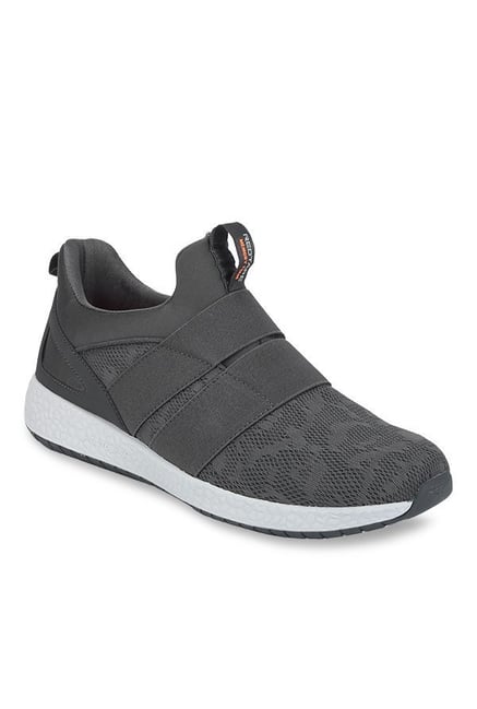 red tape athleisure