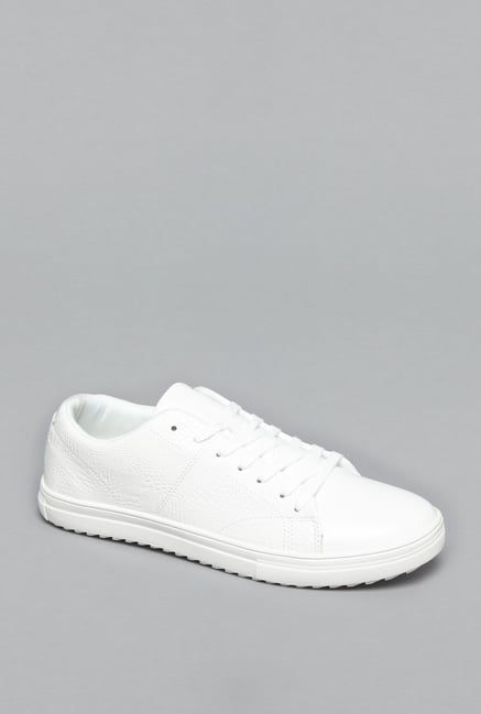 soleplay white shoes