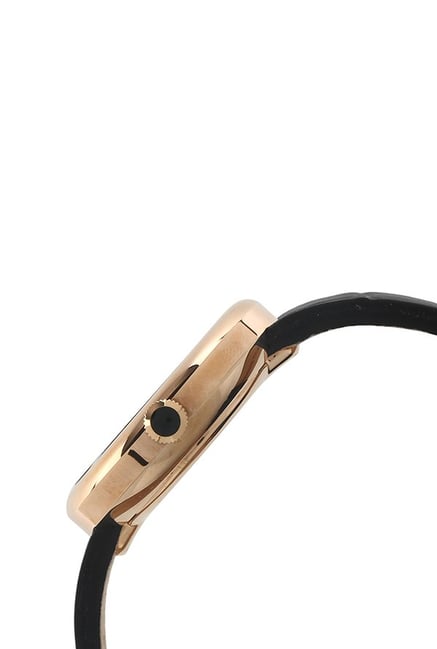 titan we smartwatch