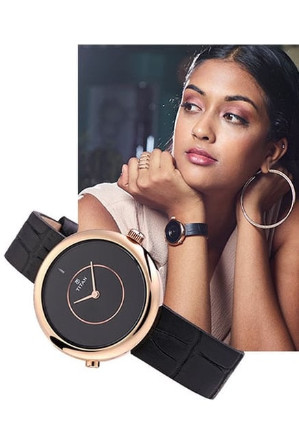 titan smart watch women