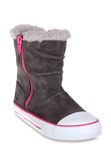 clarks kids snow boots