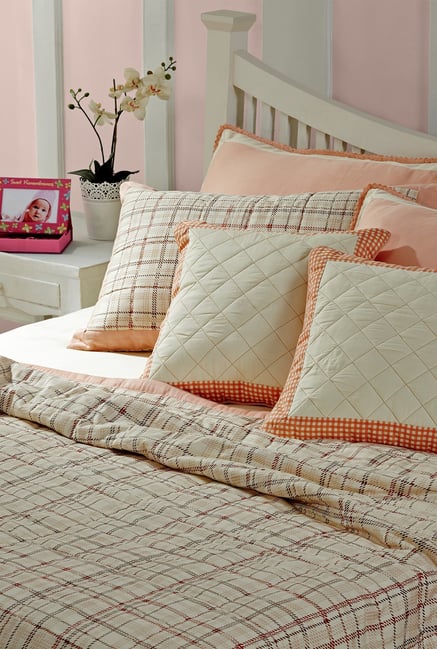 Buy Maspar Cream Peach Printed Cotton Double Quilt Online At