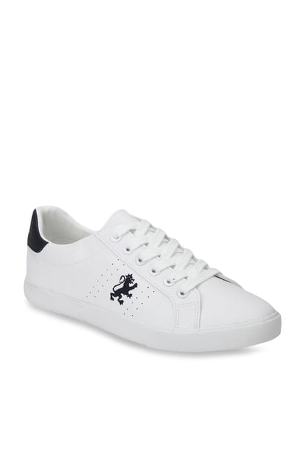 red tape white casual shoes