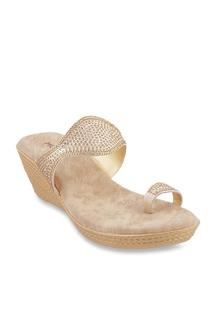 Mochi Golden Toe Ring Wedges from Mochi 