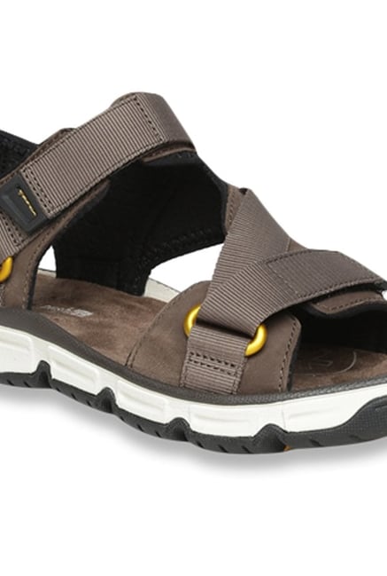 clarks active sandals