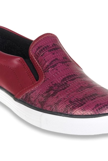 clarks kids plimsolls