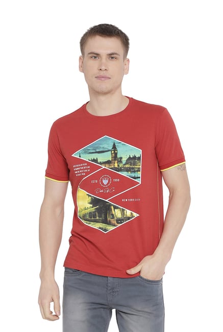 duke red shirt