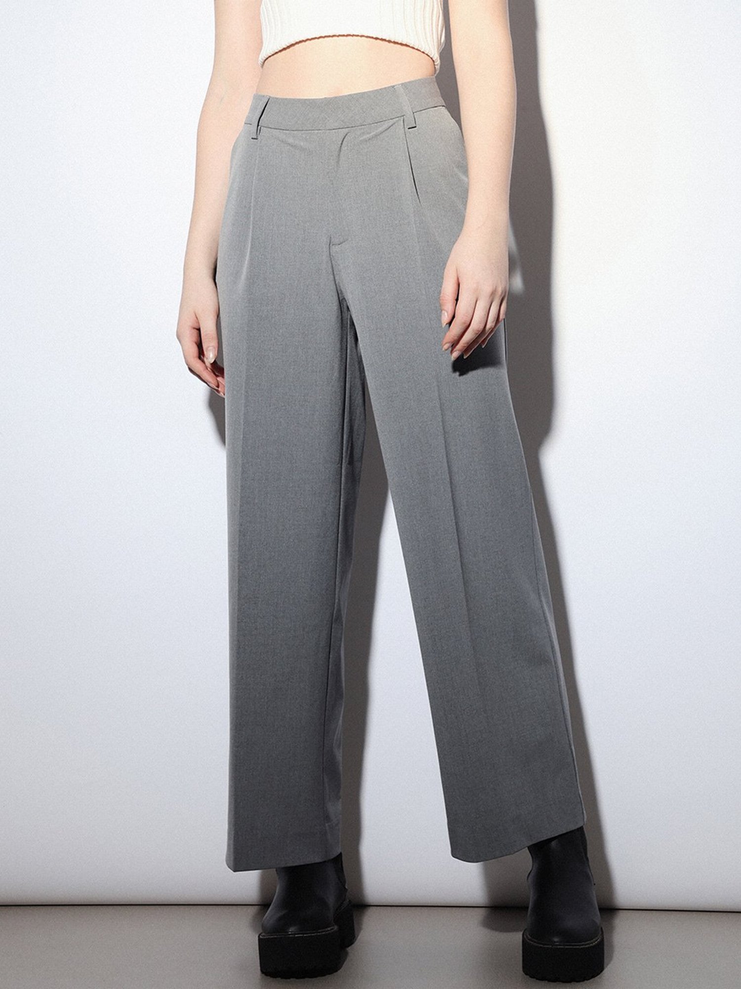 パンツ   Women Straight Pants K20K2081131GREY Grey Weekend Straight Leg Sweatpants | Only £ 72 | Organic Basics