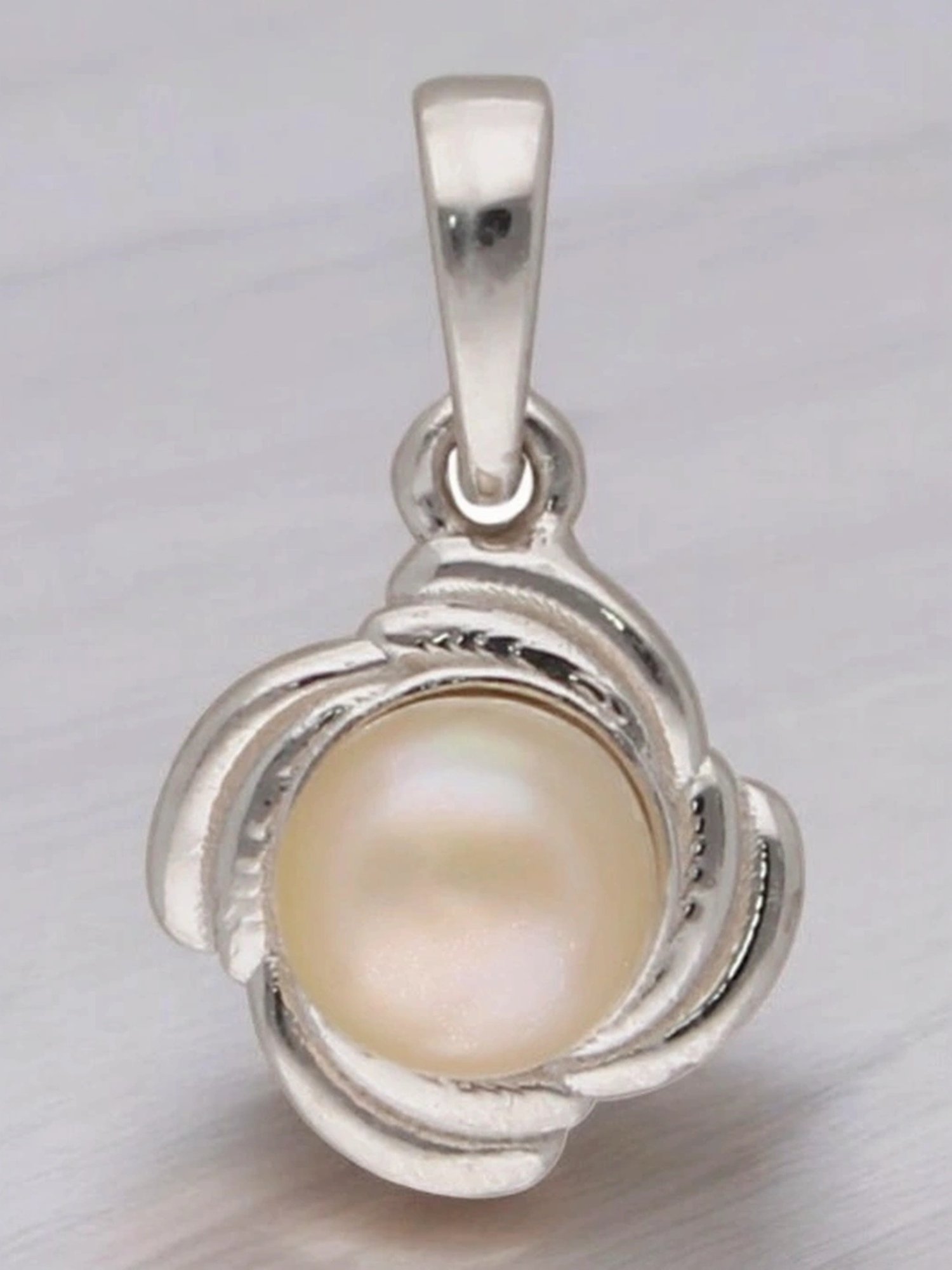 Buy Sri Jagdamba Pearls 925 Silver Ekani Simple Pearl Pendant