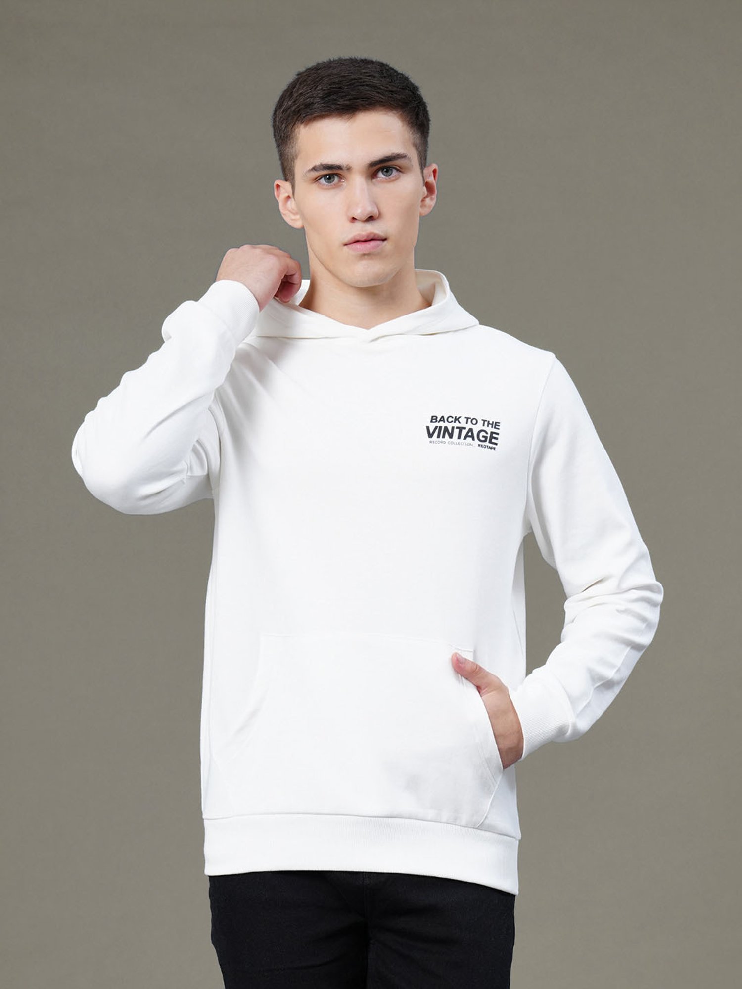 Buy Red Tape White Cotton Polyblend Regular Fit Sweatshirt And