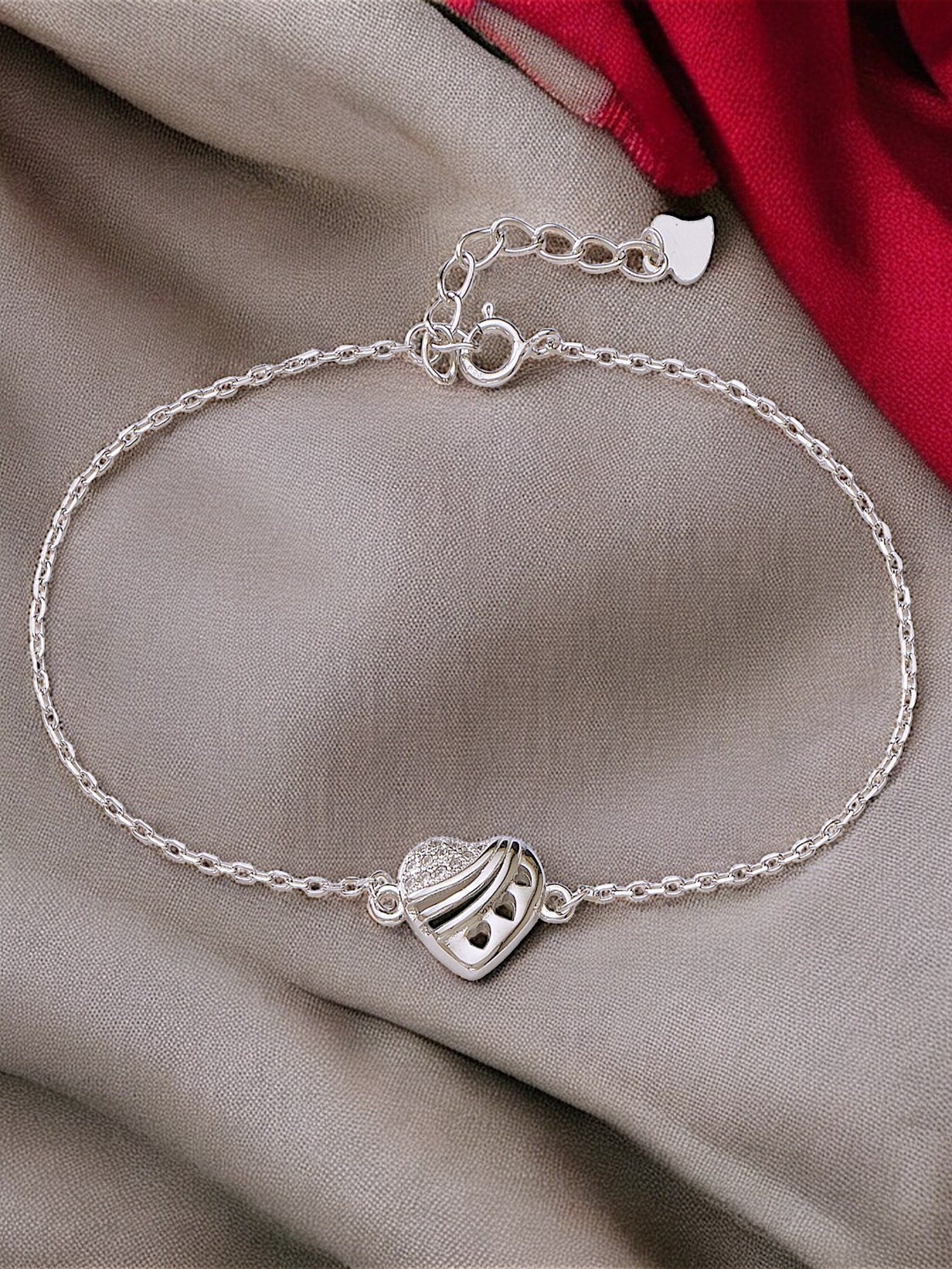 Buy Taraash 925 Sterling Silver Heart Chain CZ Bracelet Online At