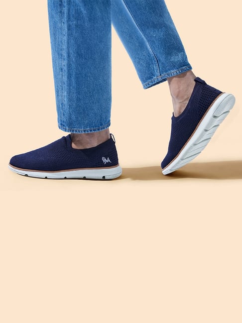 Neemans Men's Navy Running Shoes