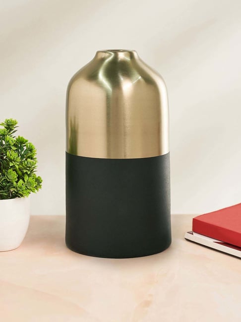 Living Scapes by Pantaloons Gold & Black Iron Vase