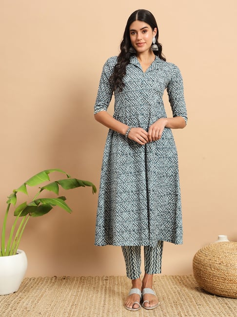 Meeranshi Stone Blue Printed Kurta Pant Set